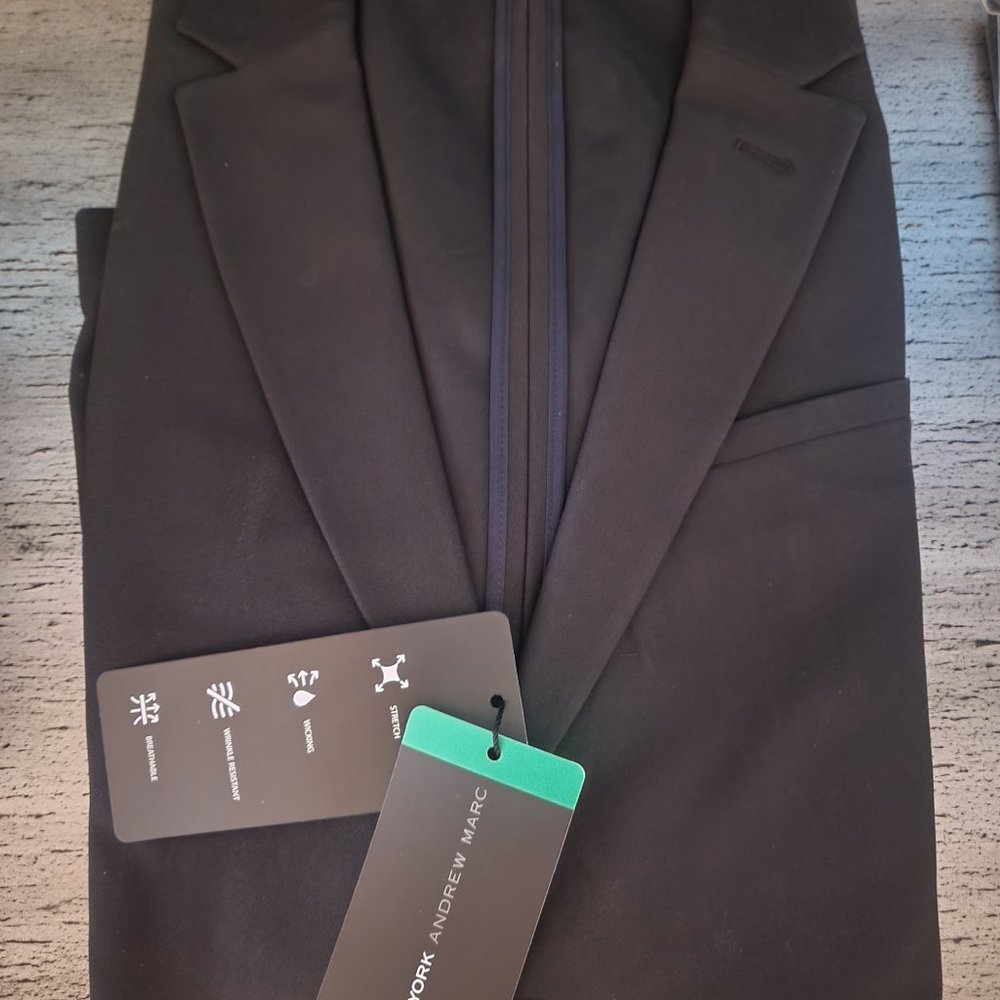 Andrew Marc Marc New York Mens Blazer - NWT - In Plastic